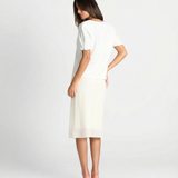 Azuramoda | Elegancka Sukienka Midi z Krótkim Rękawem