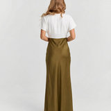 Azuramoda | Sukienka Maxi na Ramiączkach z T-shirtem Elegancki Zestaw