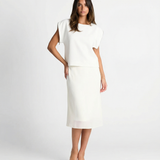 Azuramoda | Elegancka Sukienka Midi z Krótkim Rękawem
