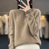 Damski sweter klasyczny miękki wygodny na co dzień