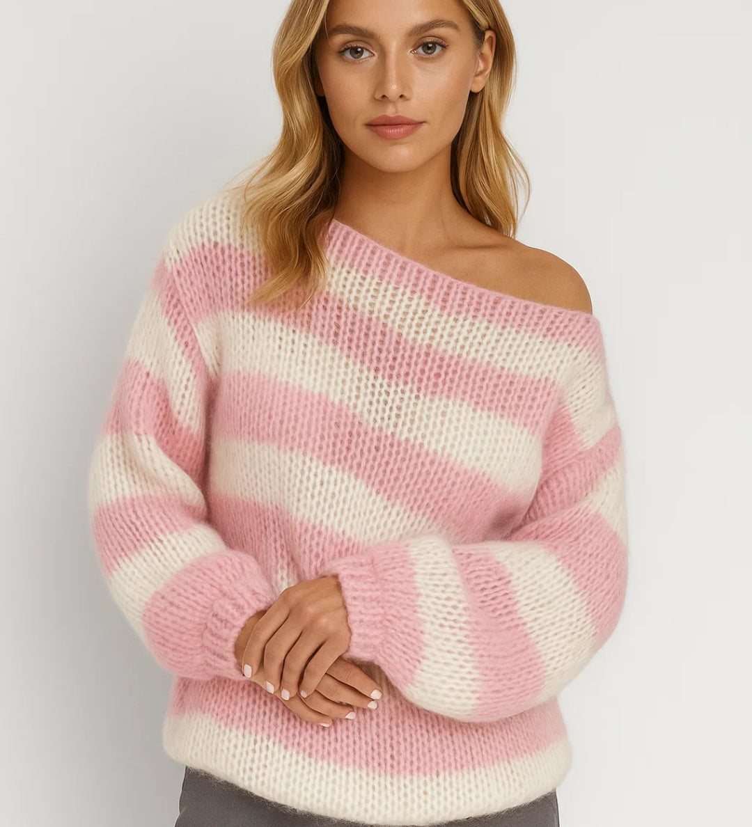 Damski sweter w paski oversize miękki stylowy na co dzień
