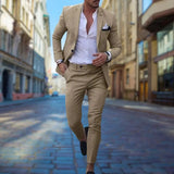 Męski garnitur slim fit elegancki nowoczesny styl biznesowy