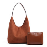 Azuramoda | Elegancka Torebka Hobo z Dodatkową Kosmetyczką