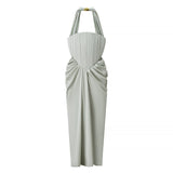 Azuramoda | Sukienka Maxi Drapowana Halter Dopasowana Elegancka